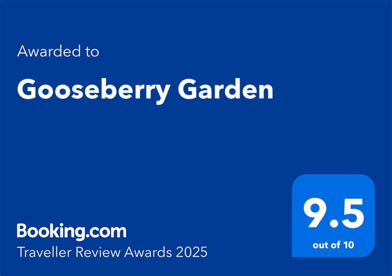Gooseberry Garden Villa Ayodhya Exterior photo